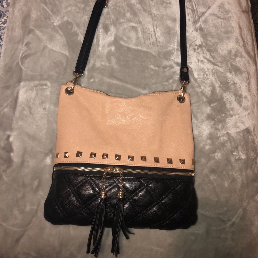 CALL IT SPRING CROSS BODY (BRAND NEW)